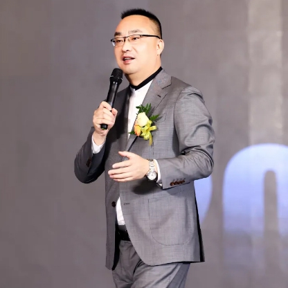 榜樣力量 | 松偉高端燈飾傳承品牌慈善精神，彰顯民族企業(yè)擔(dān)當(dāng)